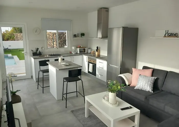 Mireya Villa Icod De Los Vinos